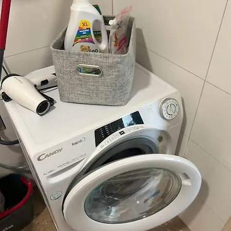 Modern Aparment In Moruse Compex With Free Parking Apartmán