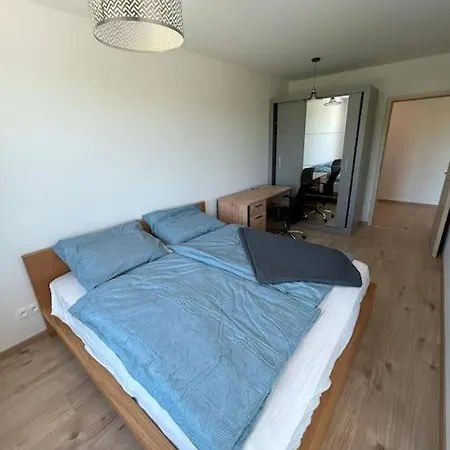 Apartment Modern Aparment In Moruse Compex With Free Parking Pressburg