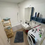 Modern Aparment In Moruse Compex With Free Parking Apartman Pozsony