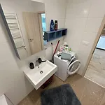 Modern Aparment In Moruse Compex With Free Parking * Pozsony
